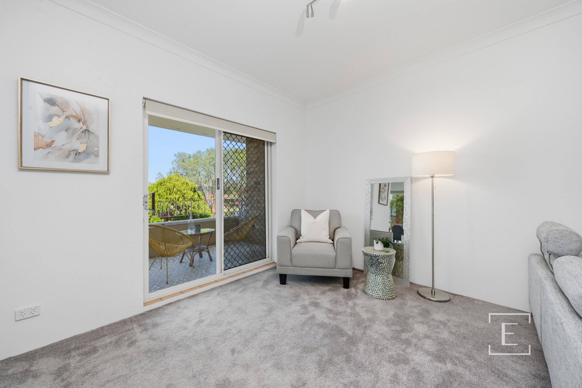 1 / 29 Wonoona Parade East, Oatley