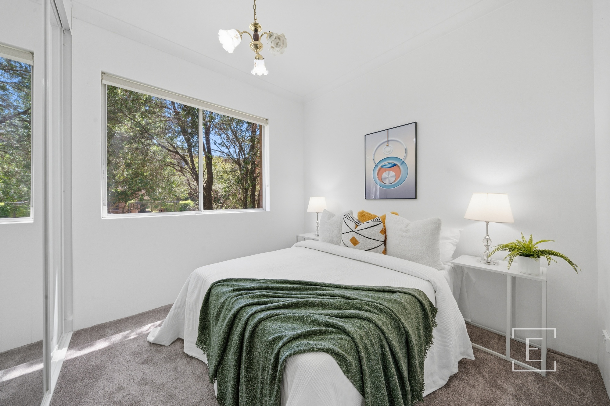 1 / 29 Wonoona Parade East, Oatley