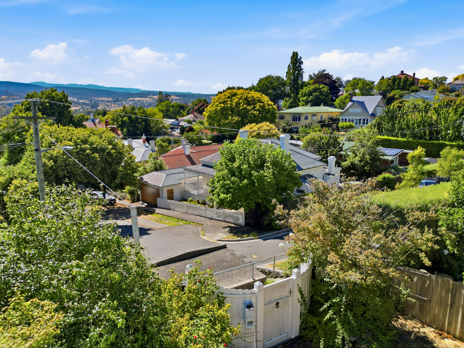 6 Tulloch Street, Newstead