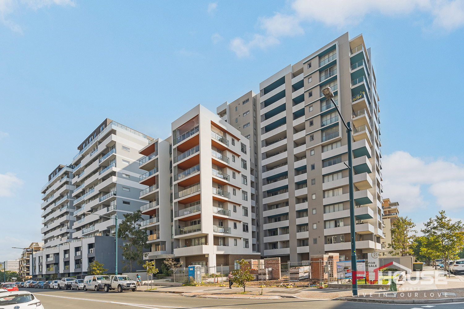1306 / 2 Lachlan Street - Main View 23