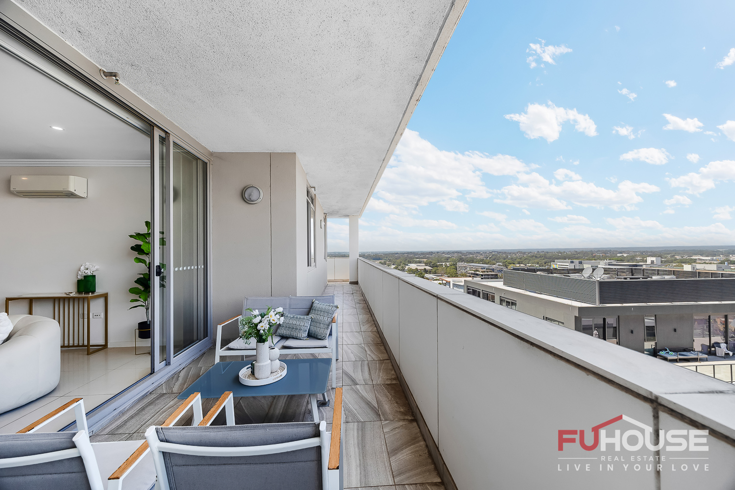 1306 / 2 Lachlan Street - Main View 20