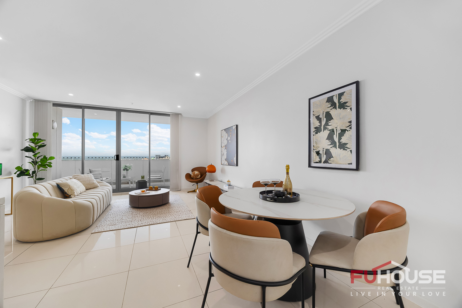 1306 / 2 Lachlan Street - Main View 1