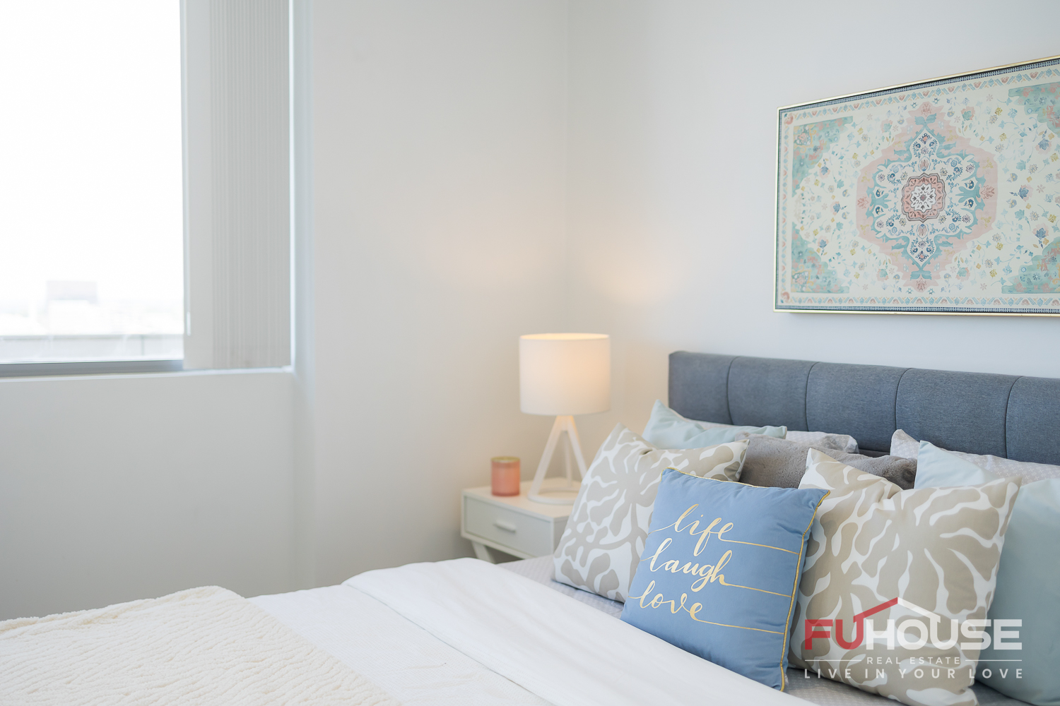 1306 / 2 Lachlan Street - Main View 12
