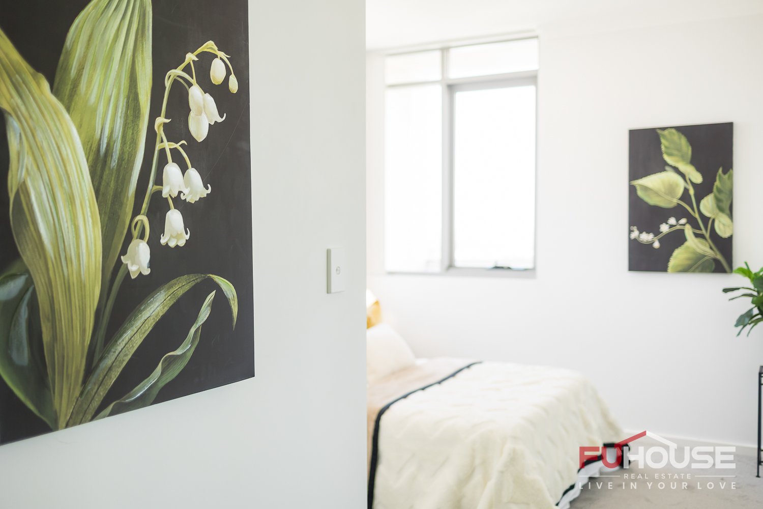 1306 / 2 Lachlan Street - Main View 10