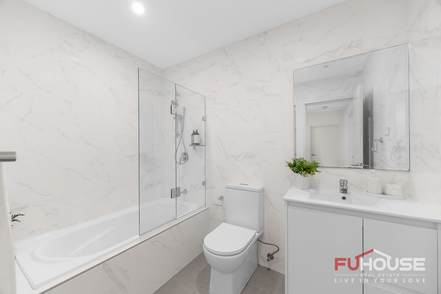 1306 / 2 Lachlan Street - Main View 17