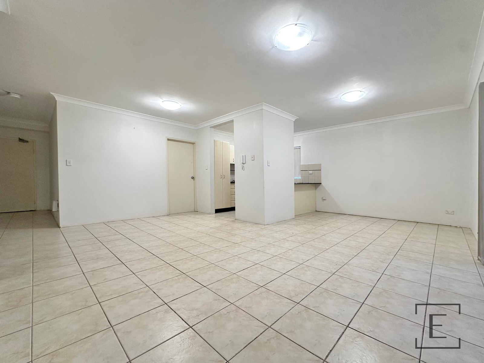 10 / 32 Hornsey Road, Homebush West