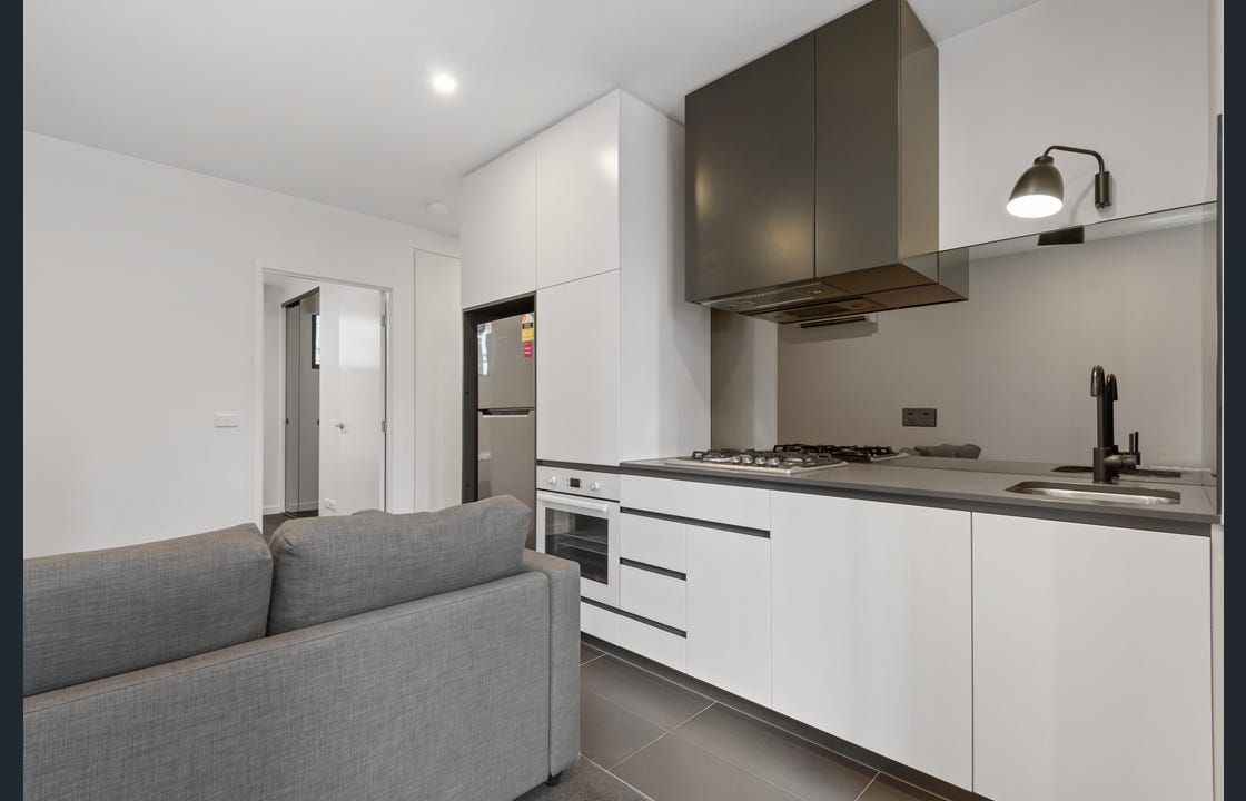 Fully Furnished City Apartment with study