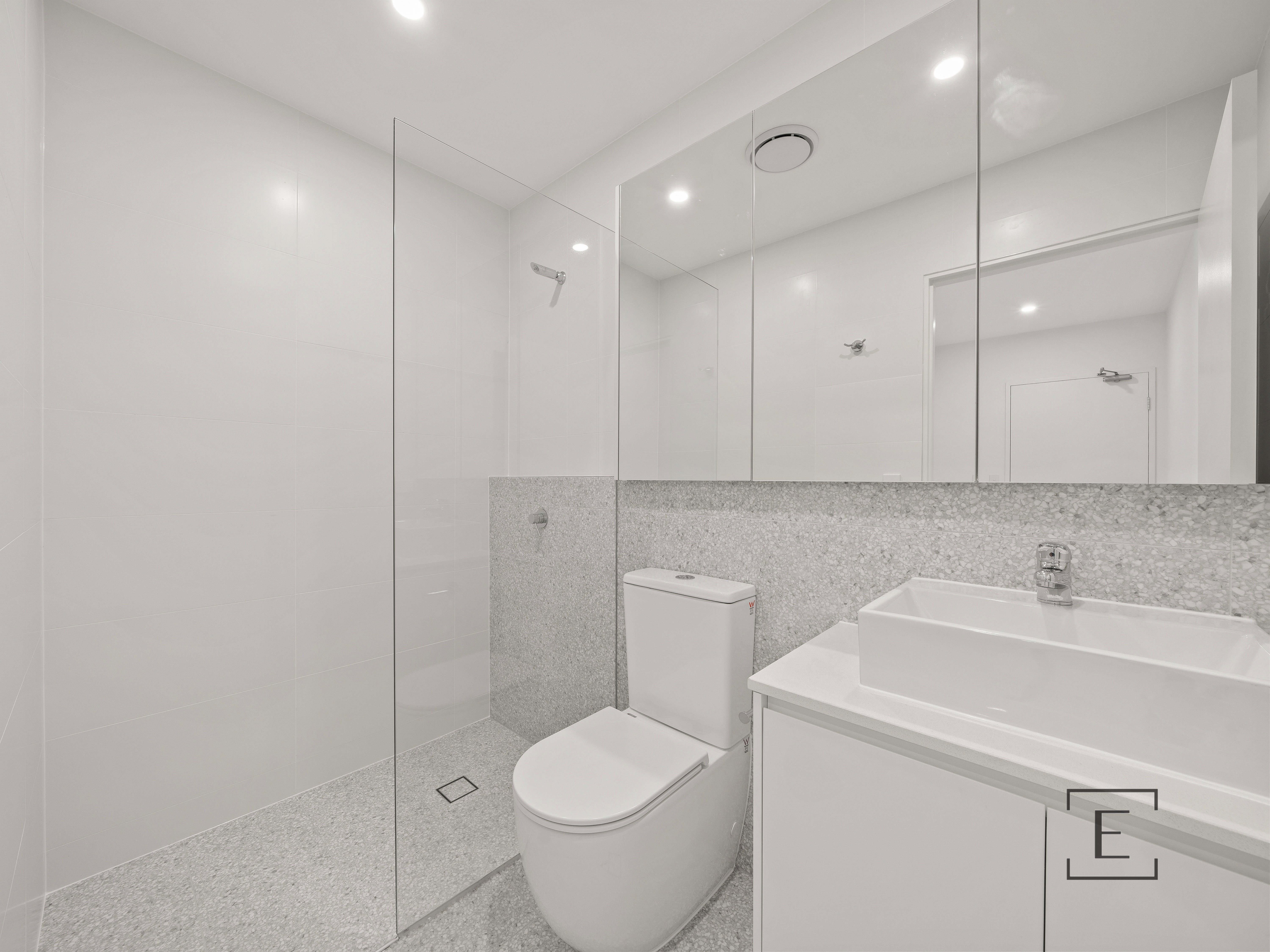 23 / 6 Gladys Avenue, Frenchs Forest