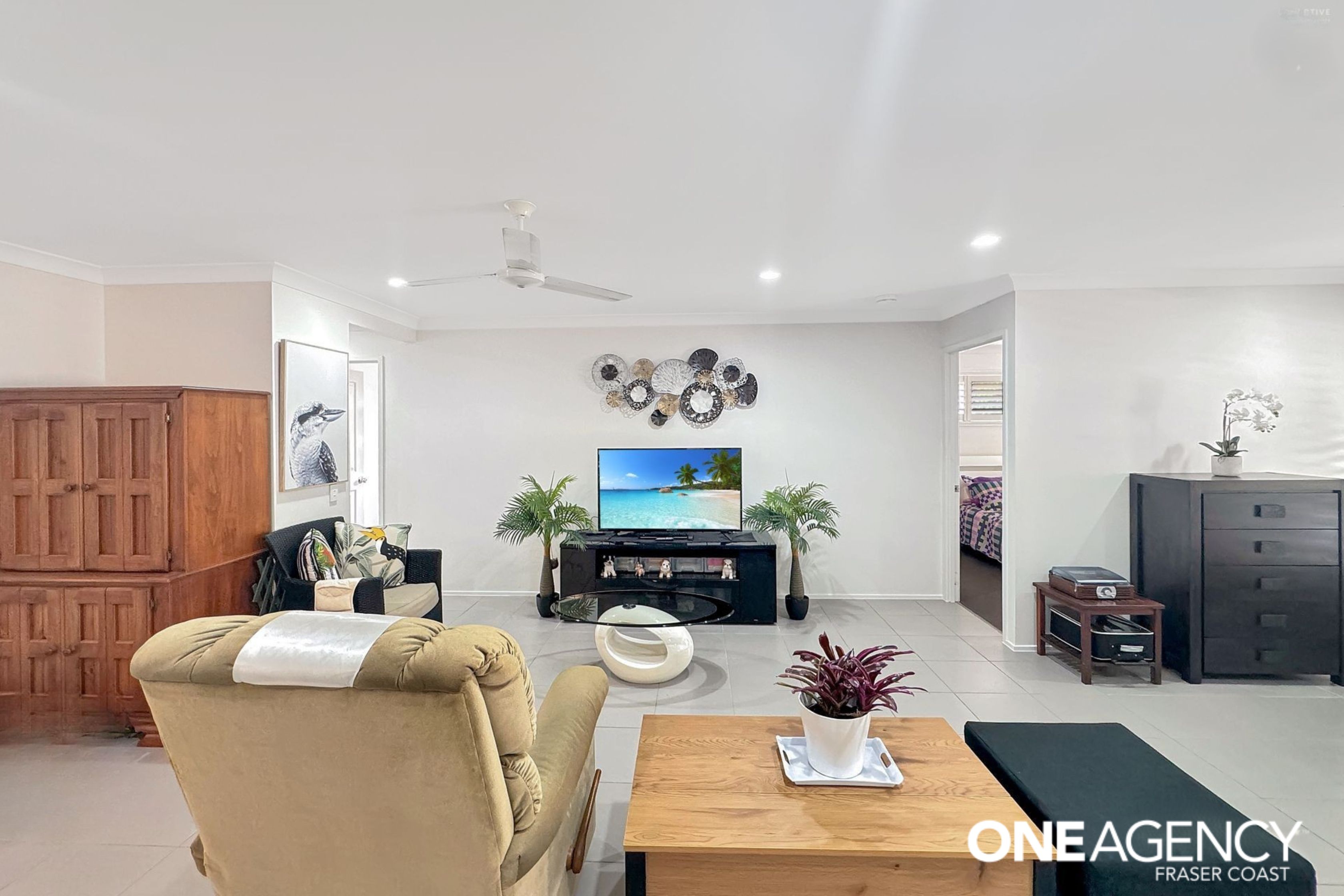 121 / 230 Pulgul Street, Urangan