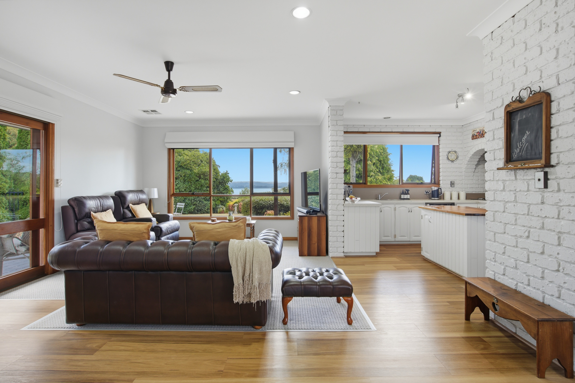 21 Swan Drive, Swan Bay