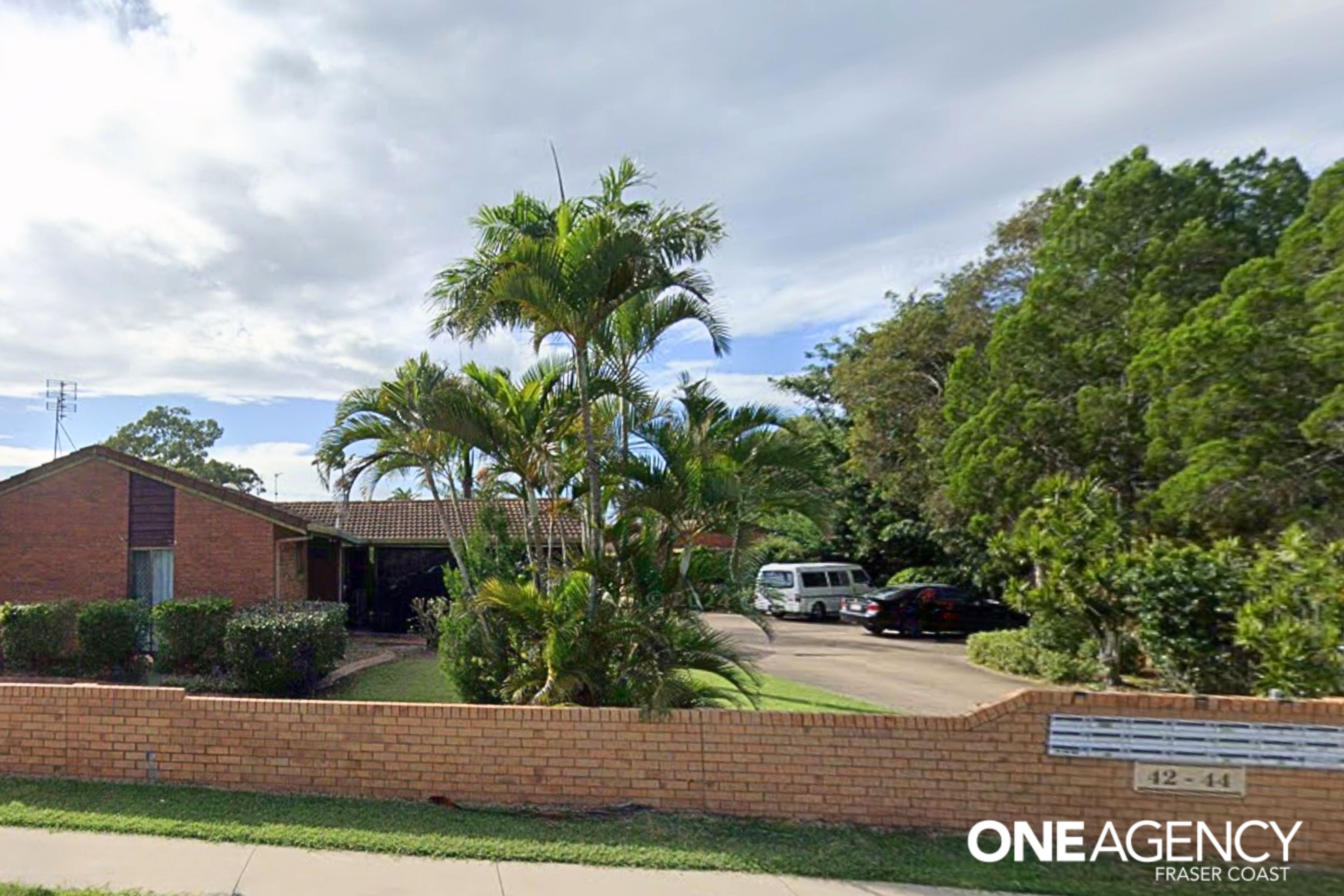13 / 42-44 Pulgul Street, Urangan