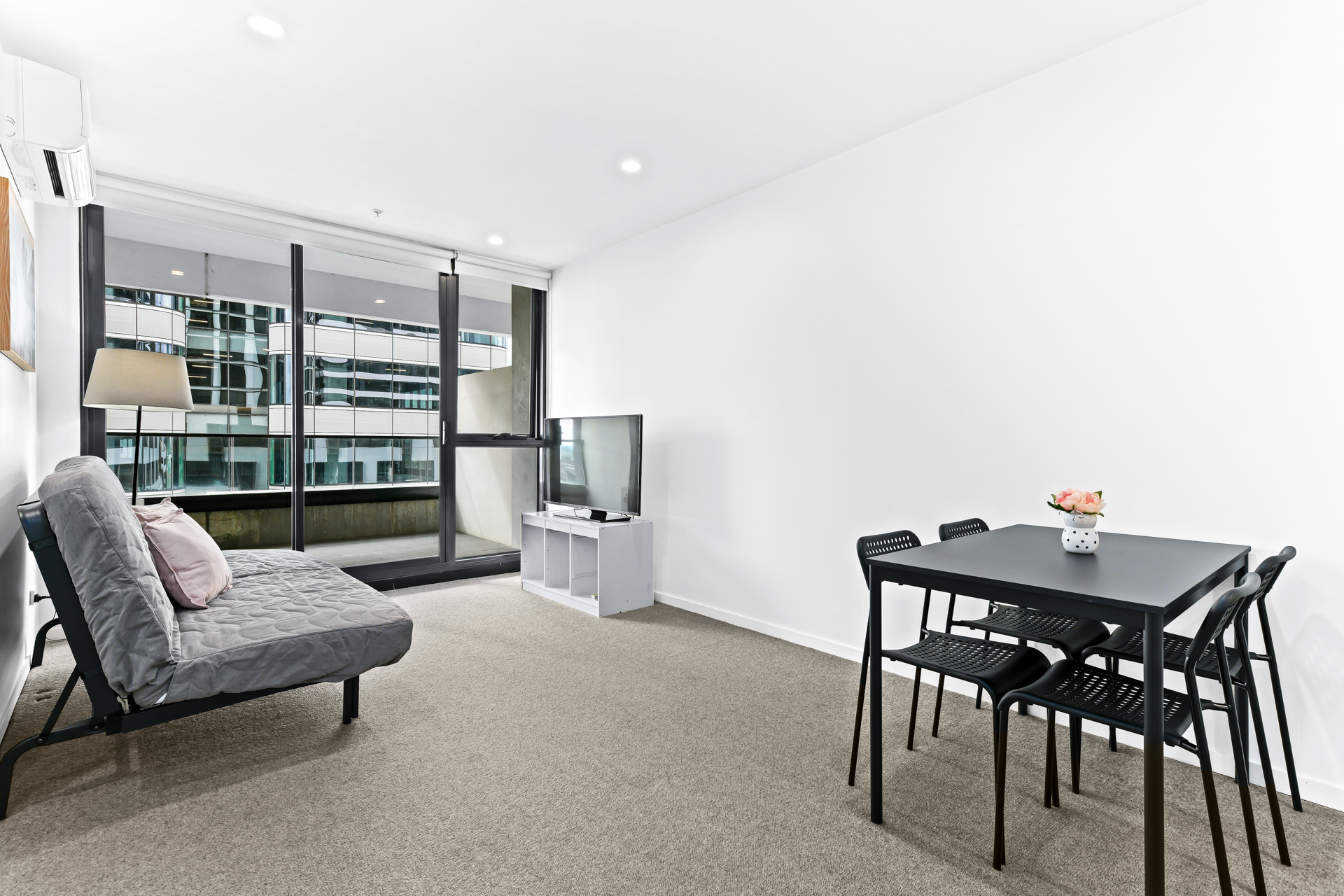 Furnished Modern Comfort in the Heart of Box Hill