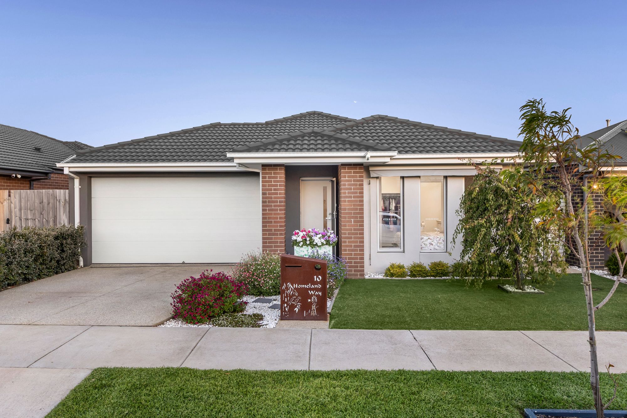 Listing image for 10 Homeland Way, ARMSTRONG CREEK  VIC  3217