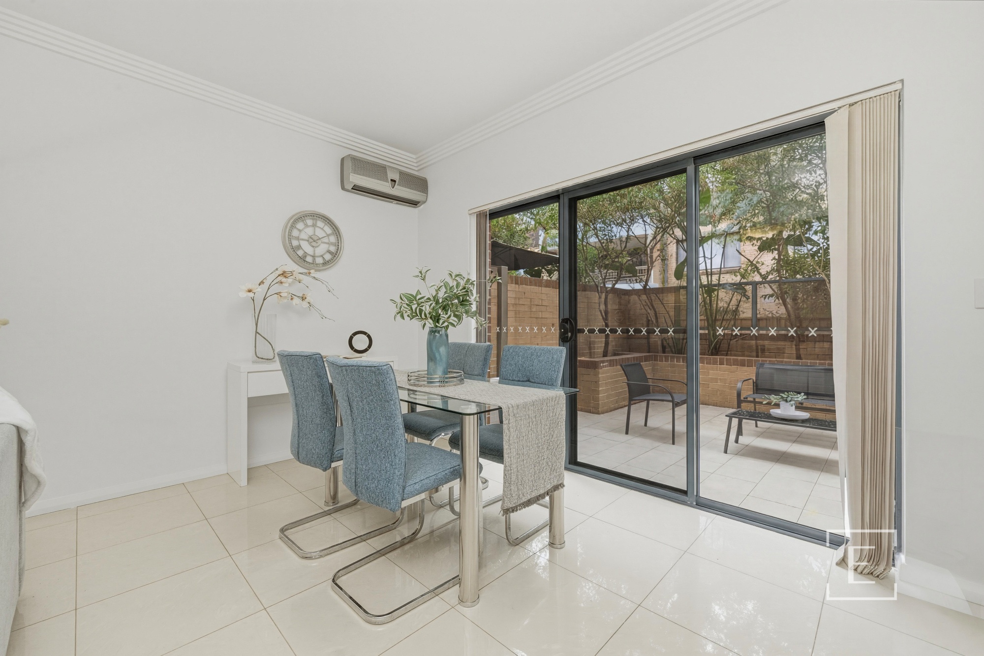 1 / 2 Tavistock Road, Homebush West