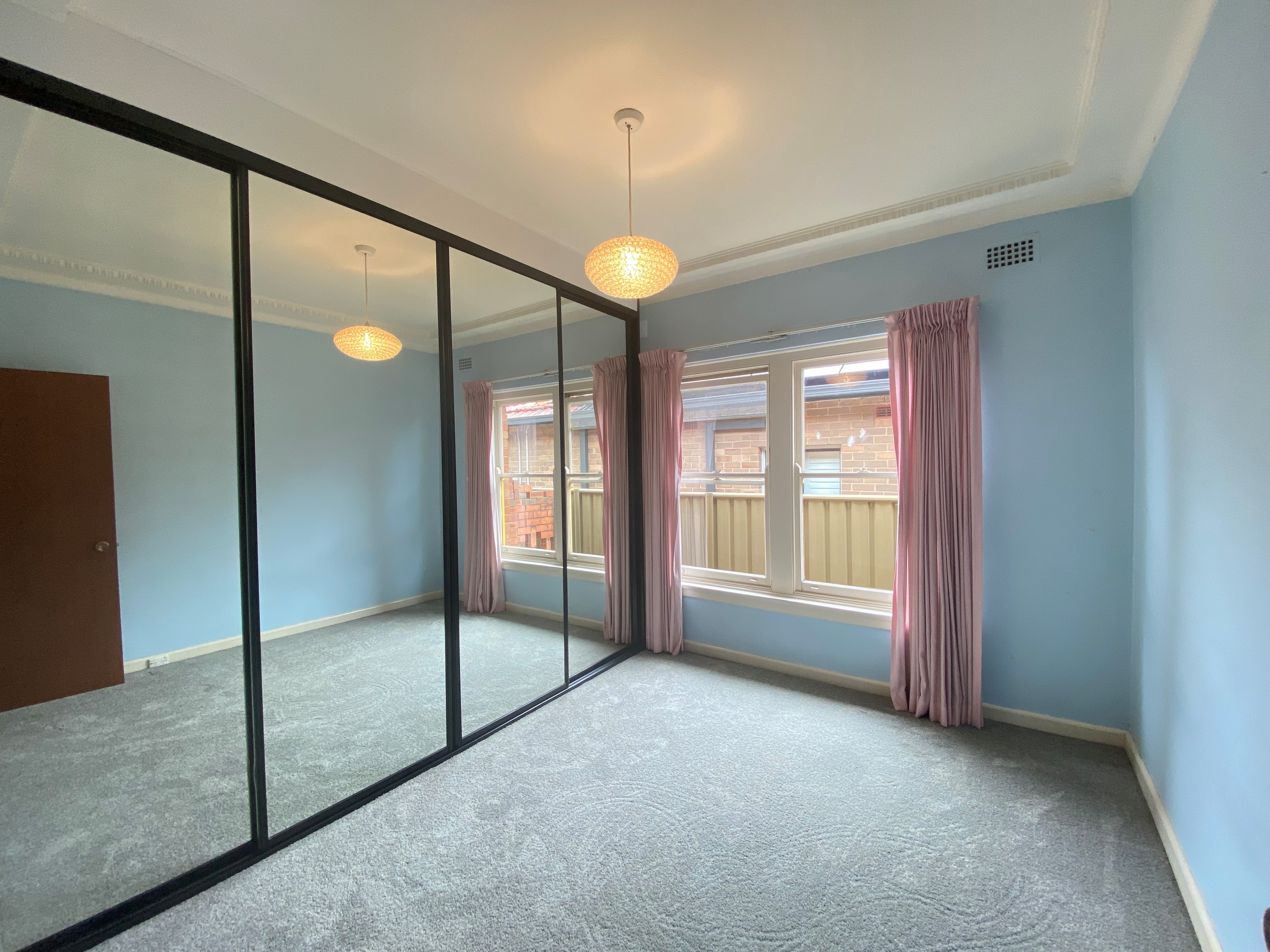 10 Booragul Street, Beverly Hills