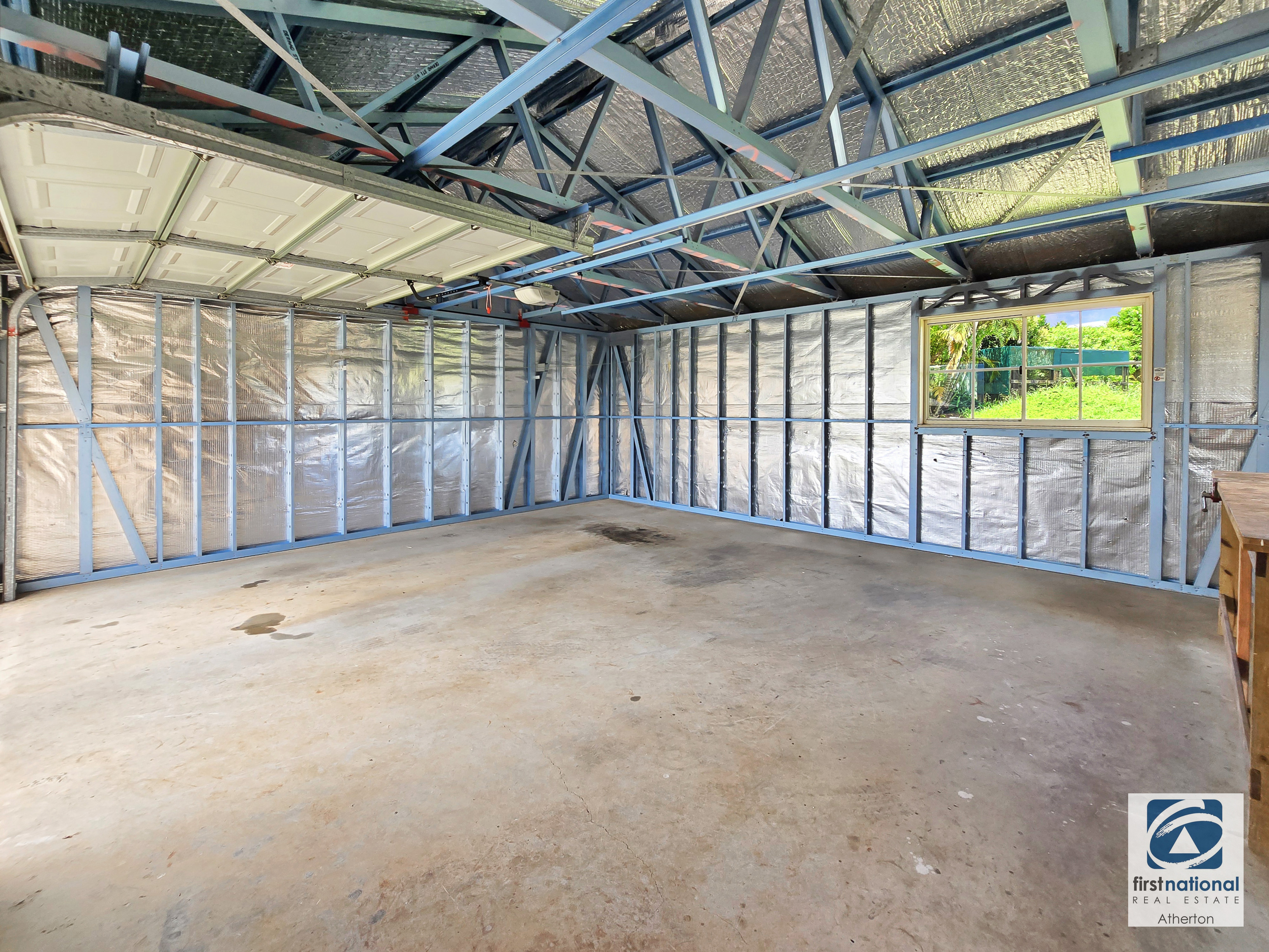 10 Carnation Street, Atherton