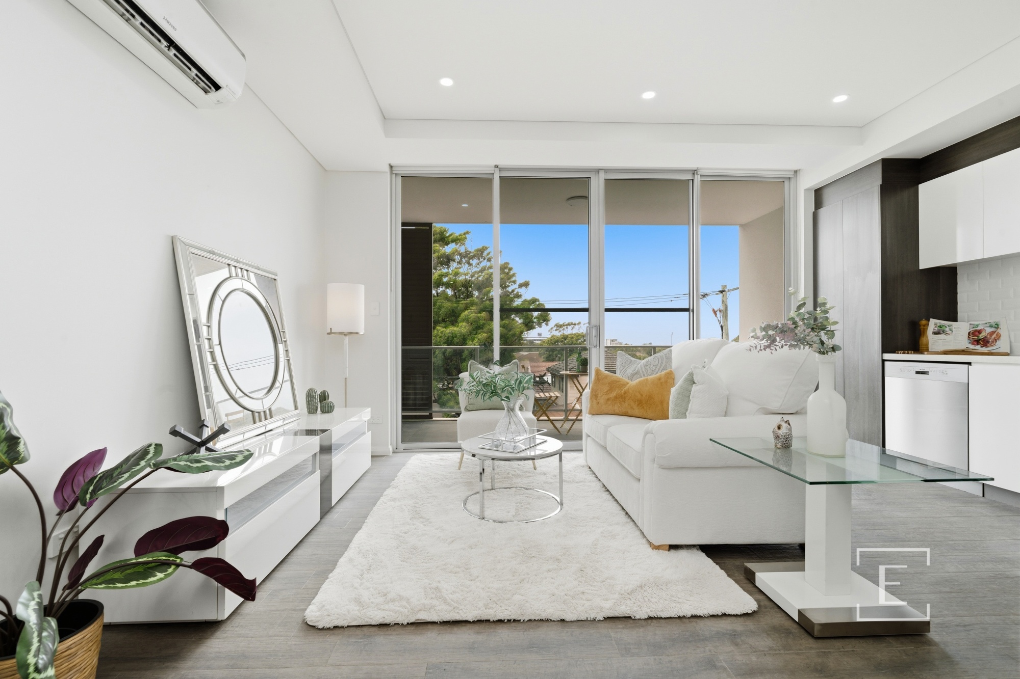 207 / 45 Andover Street, Carlton