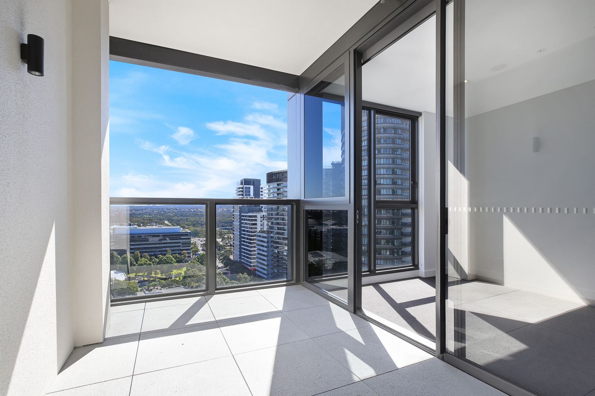 22805 / 2B Figtree Drive, Sydney Olympic Park