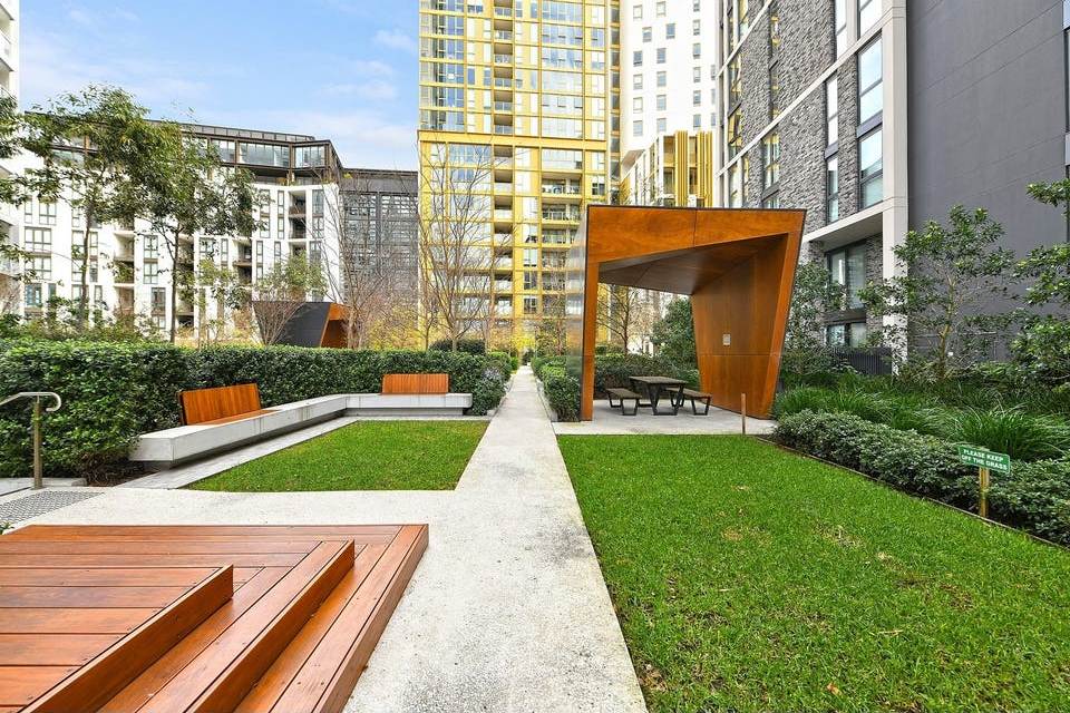 22805 / 2B Figtree Drive, Sydney Olympic Park