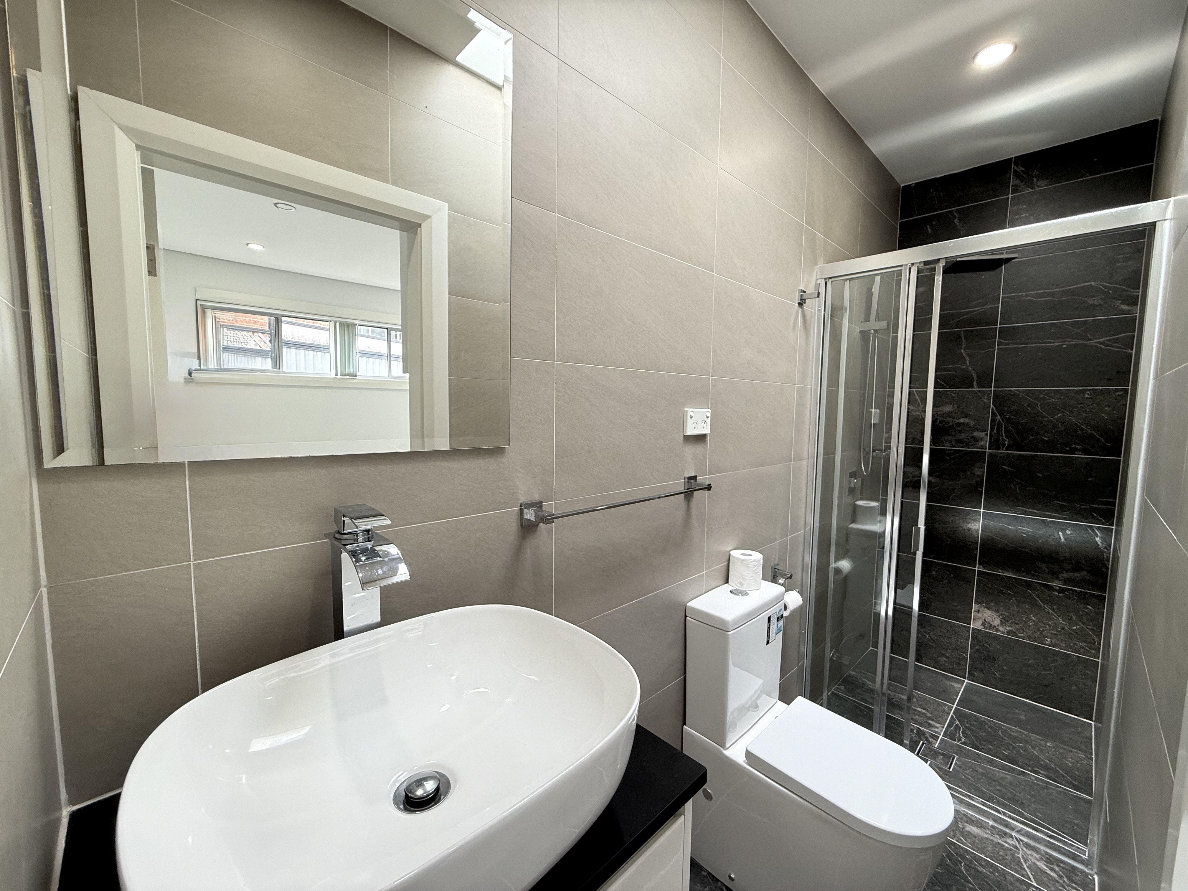 52/1 Stoney Creek Road, Beverly Hills