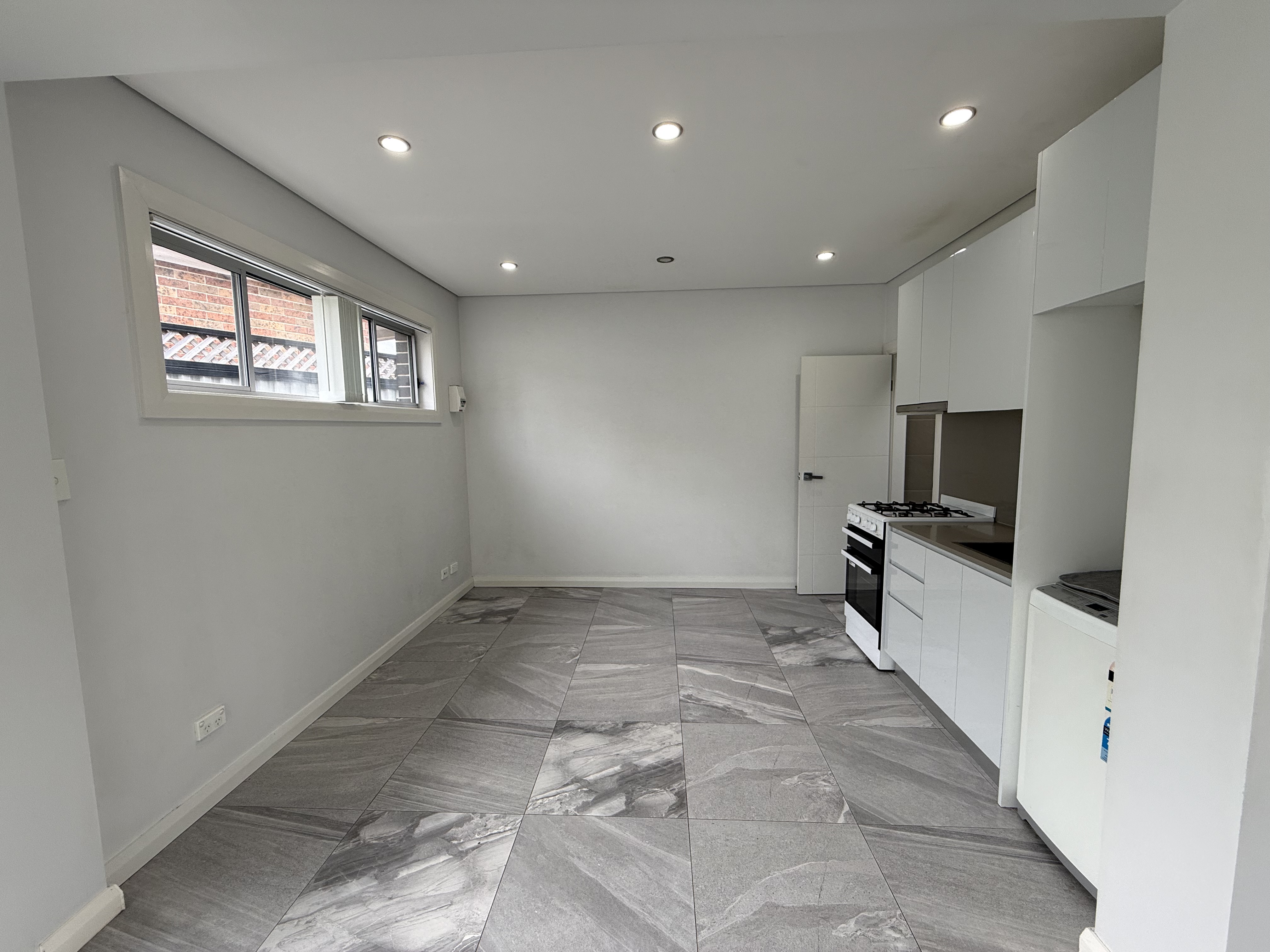 52/1 Stoney Creek Road, Beverly Hills