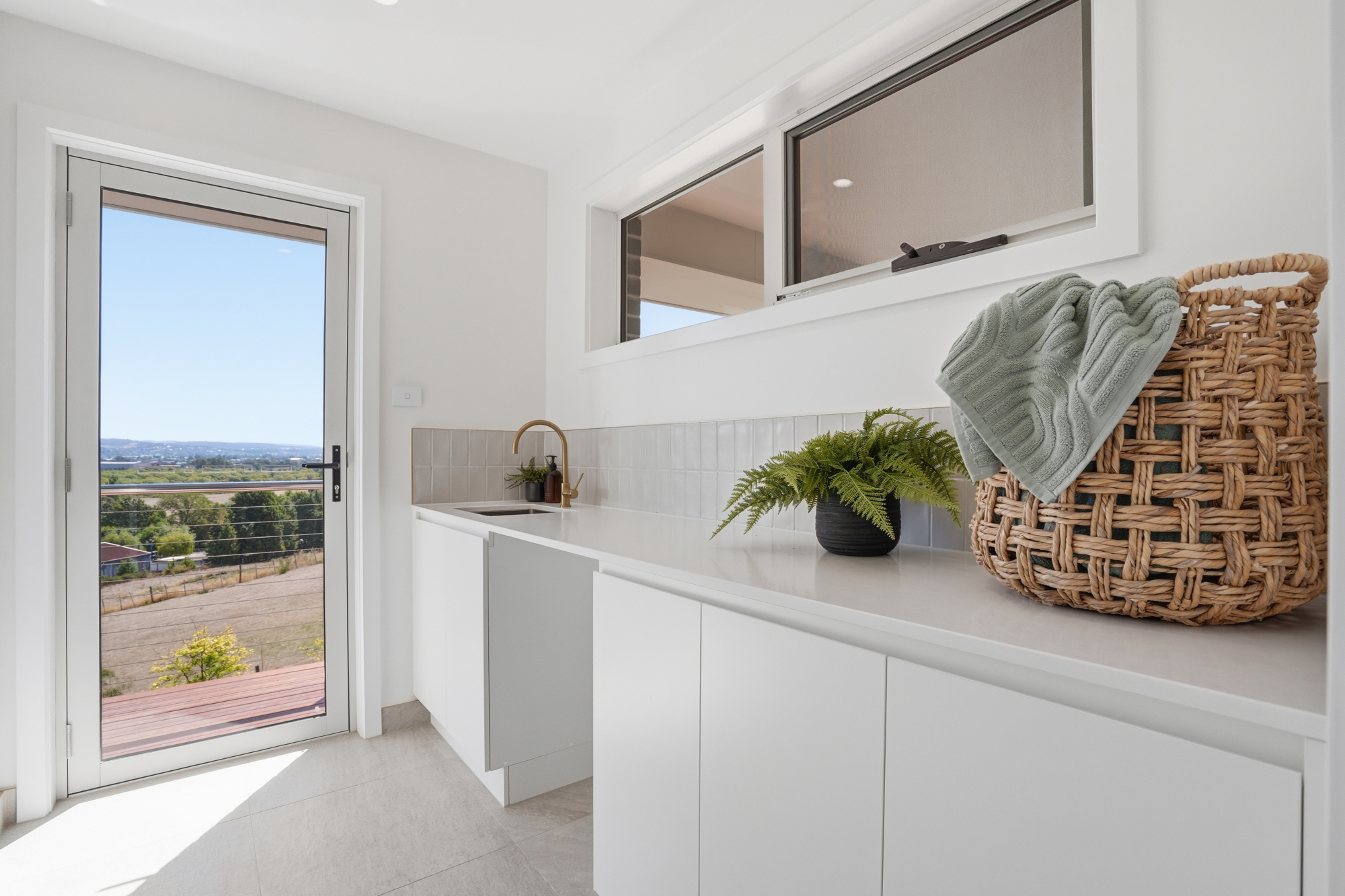 2 / 27 Waverley Road, Waverley