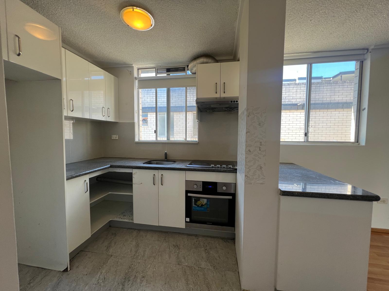 31 / 23 Campbell Street, Parramatta