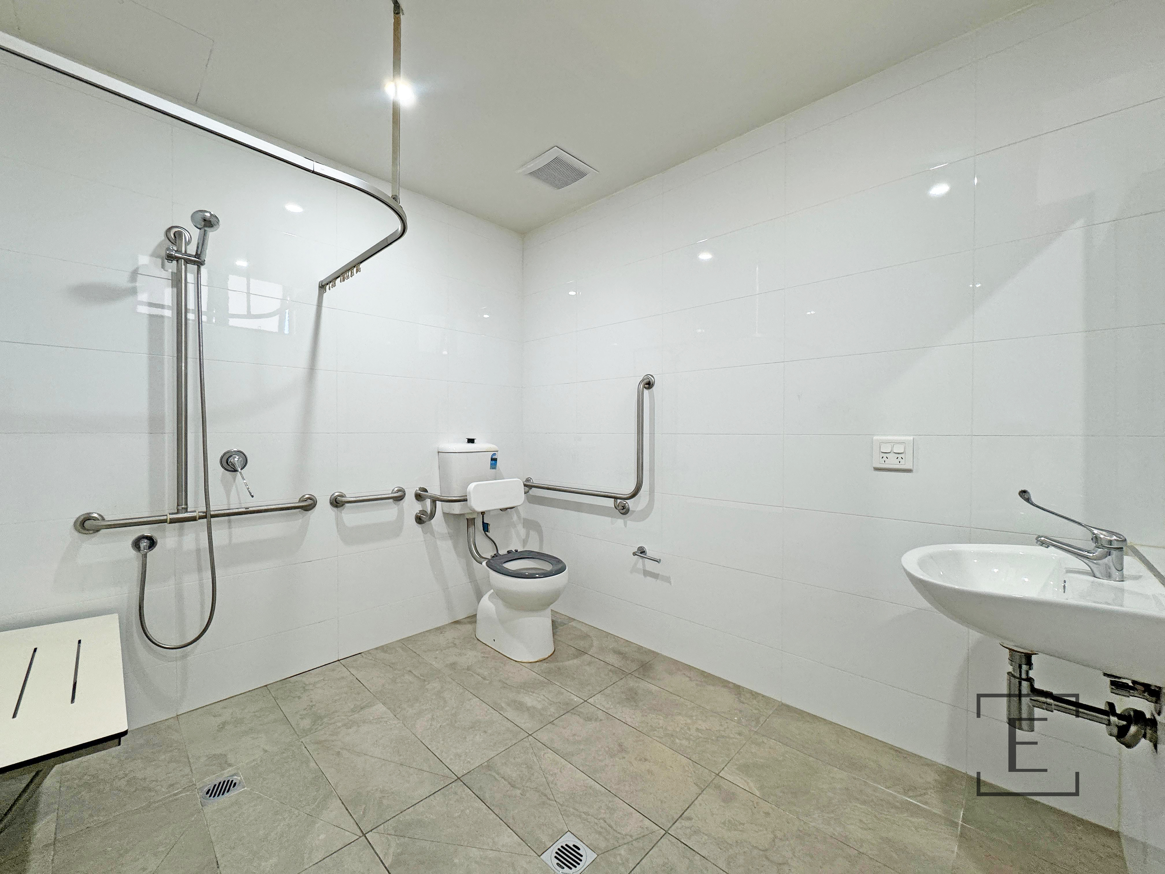 13 Orth Street, Kingswood