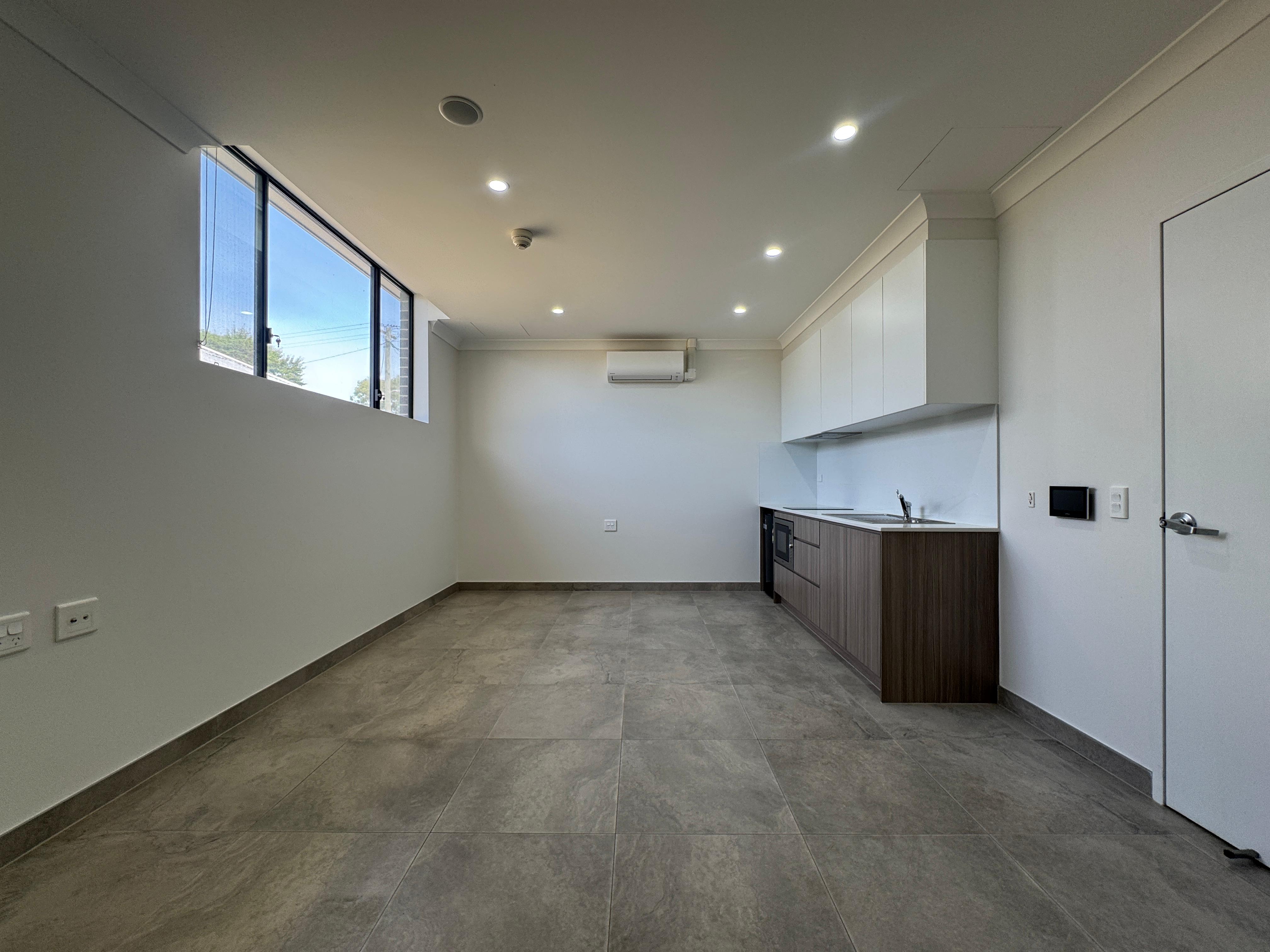 13 Orth Street, Kingswood