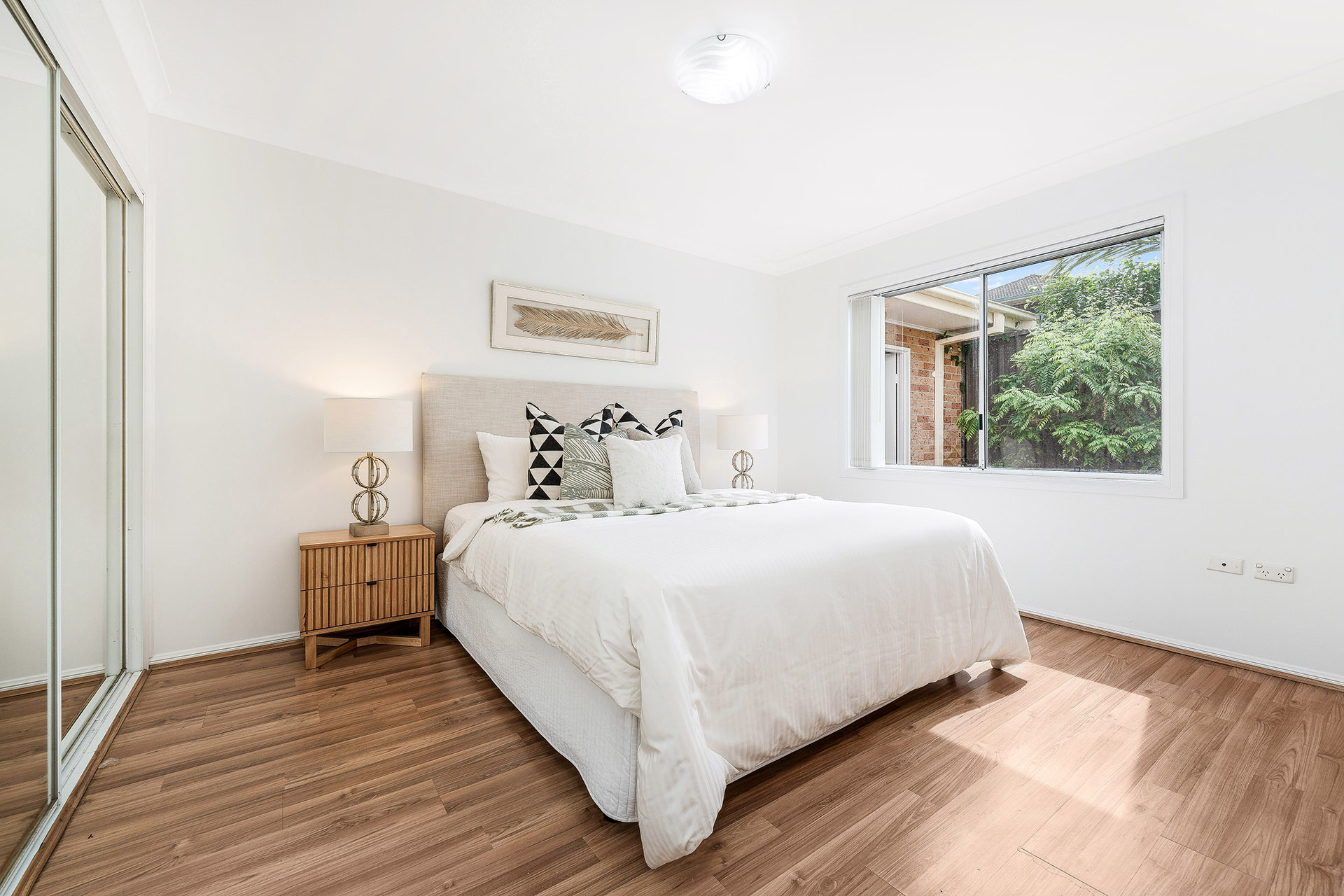 4 / 8 Wiruna Crescent, Narwee