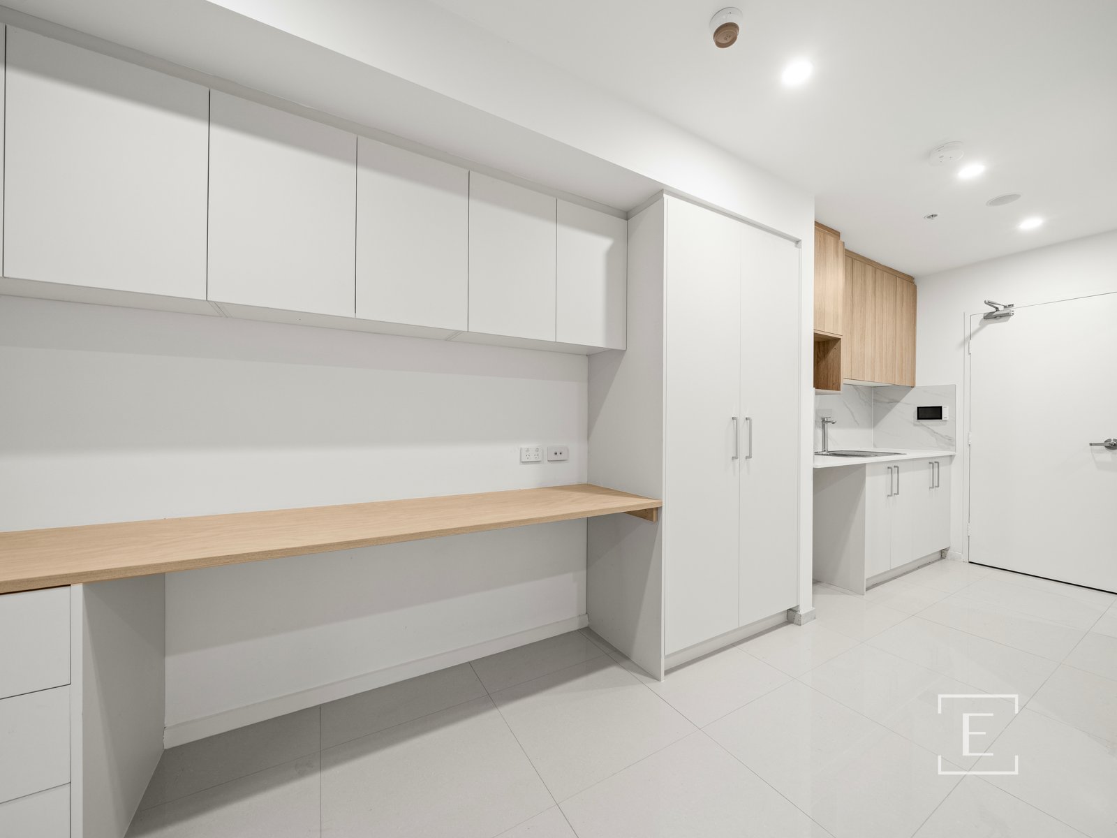 45 Park Avenue, Kingswood