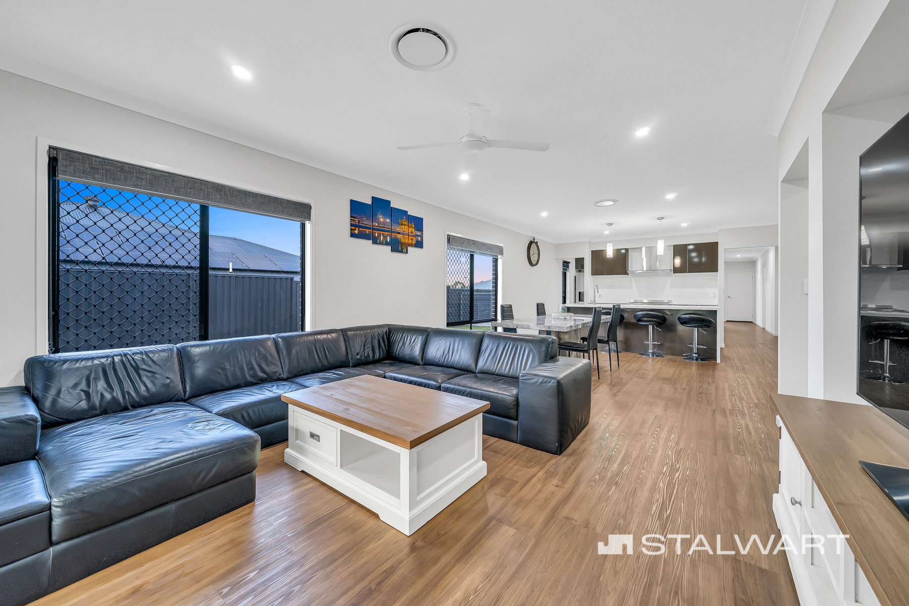 16 Golden gate Avenue, PARK RIDGE, Park Ridge - Thumbnail 3