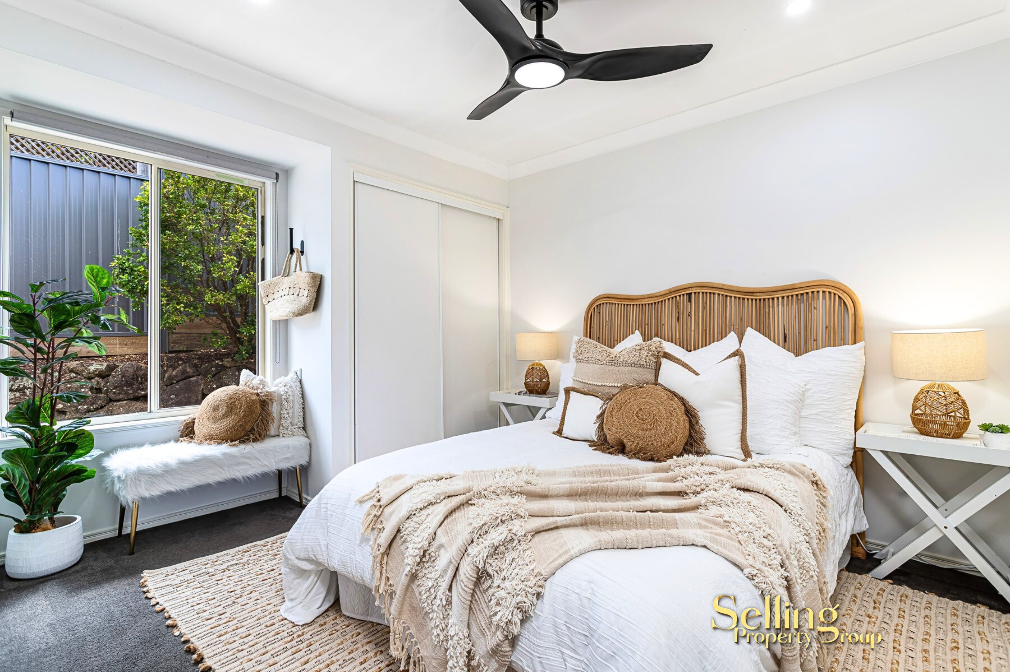 13 Amanu Crescent, Pacific Pines