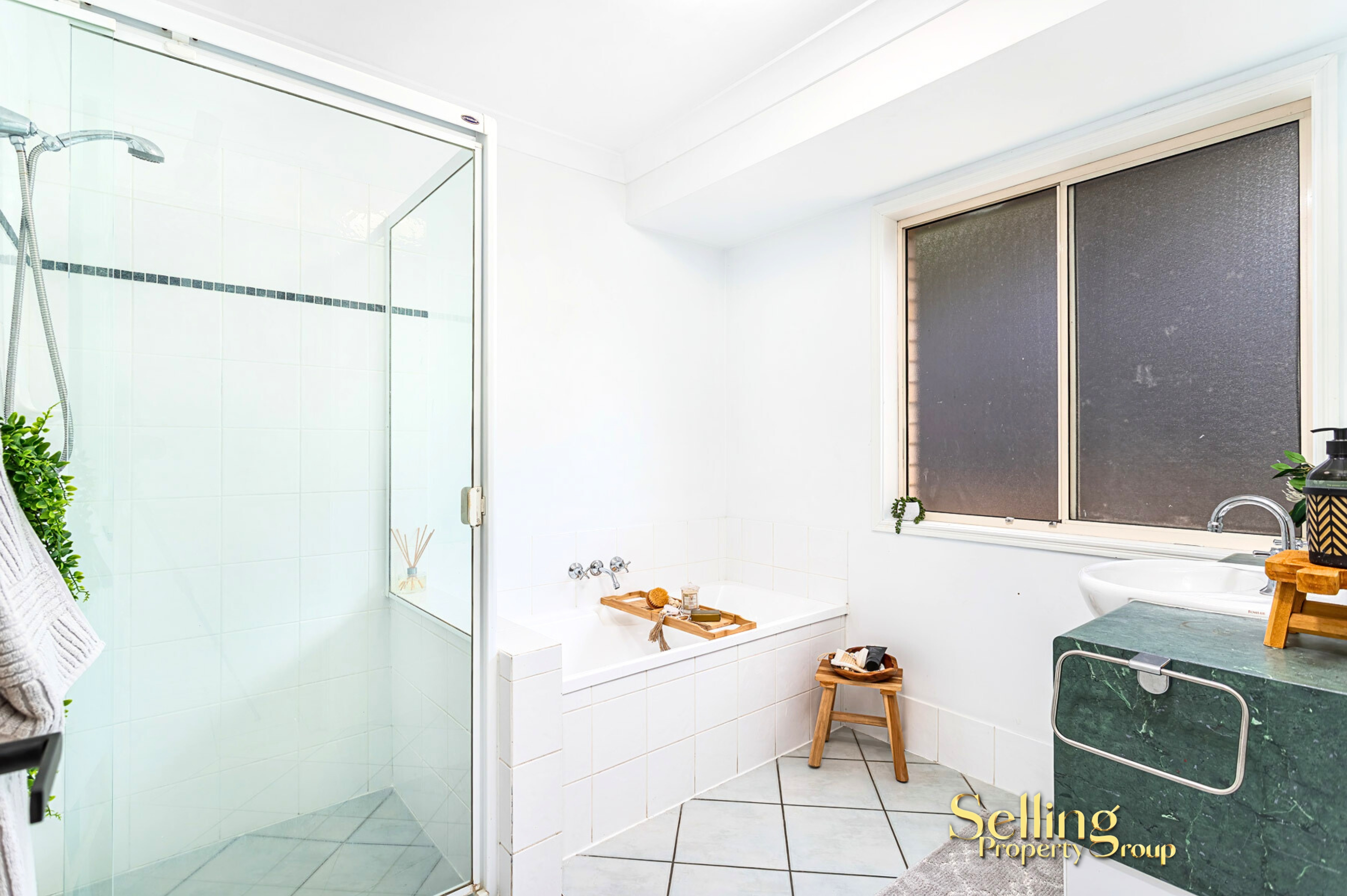 13 Amanu Crescent, Pacific Pines