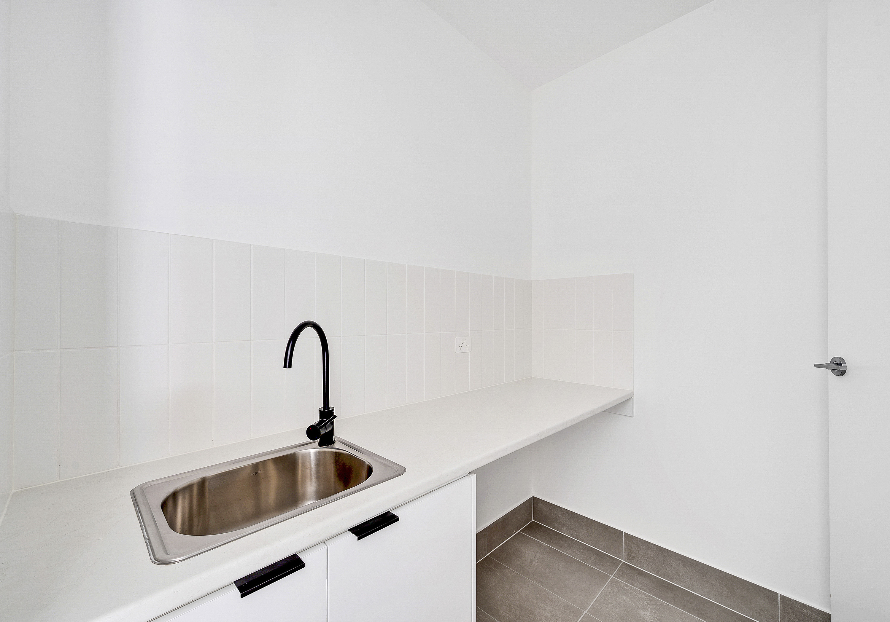 3 / 45 Newton Road, Newton