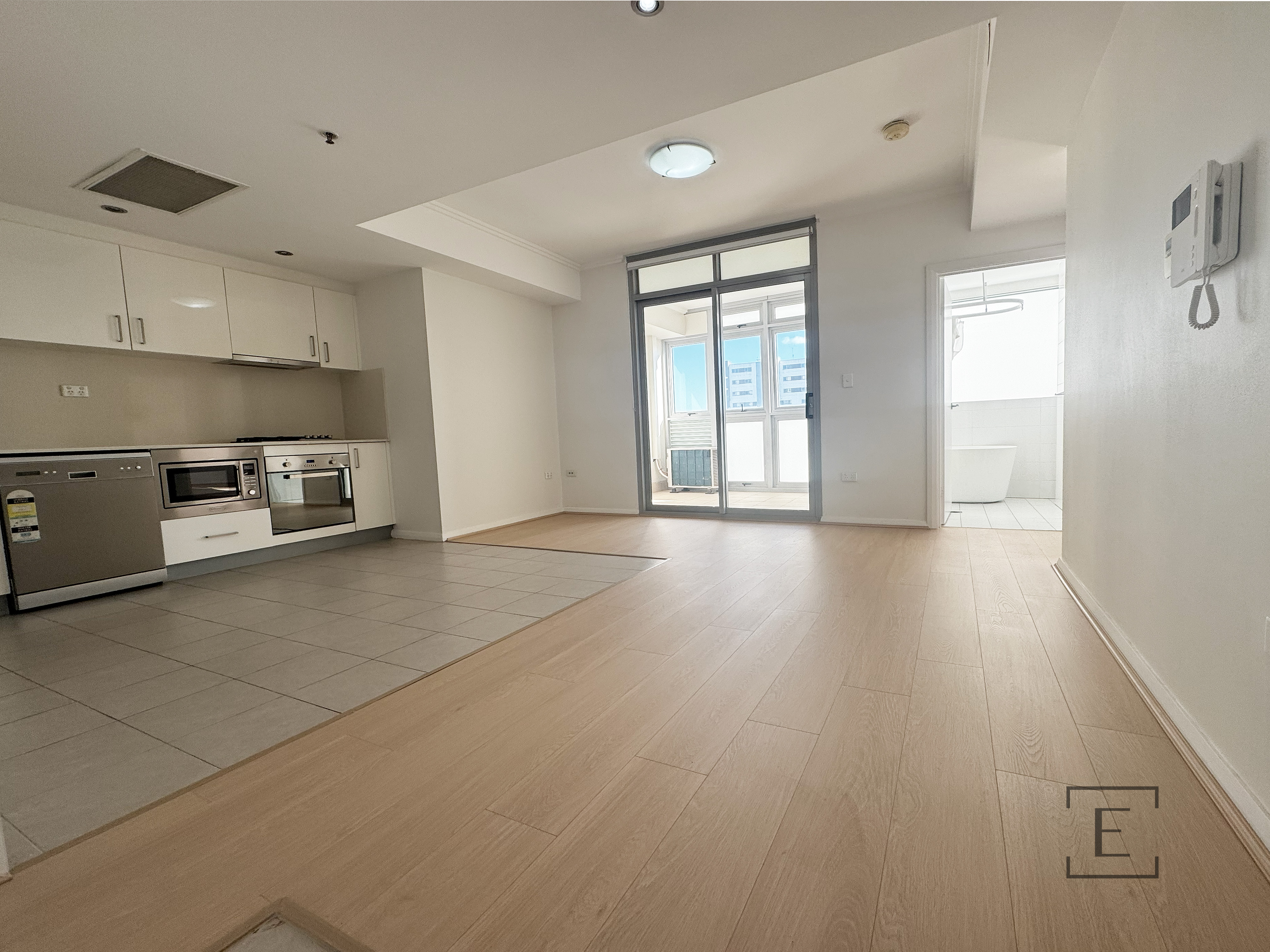 301 / 1 Railway Parade, Burwood