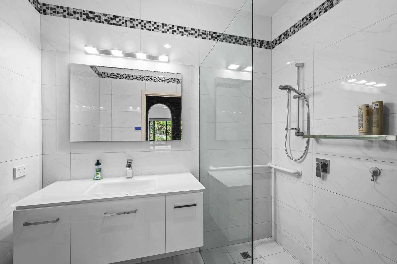 74 Stoneleigh Road, Mansfield