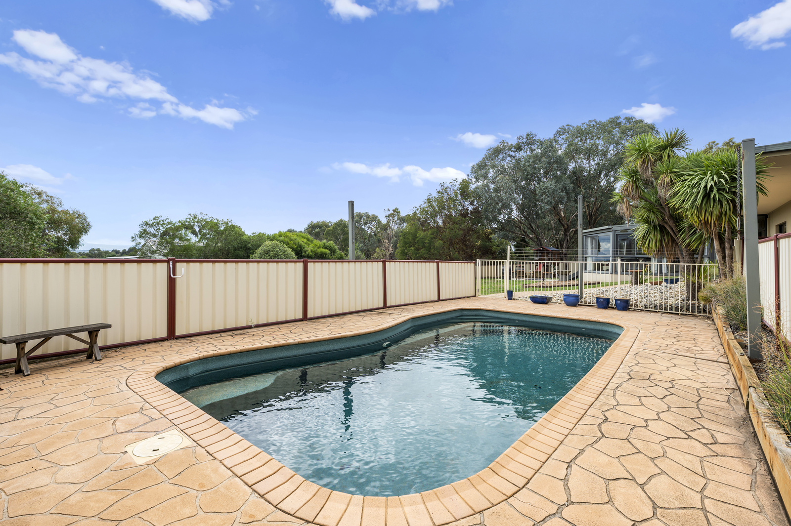 74 Stoneleigh Road, Mansfield