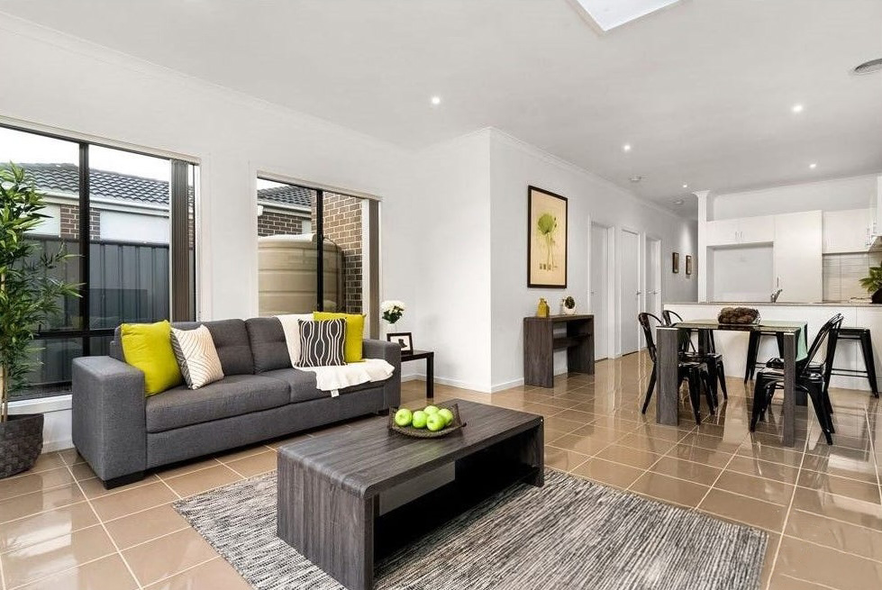 Fantastic Family Home in a Prime Point Cook Location!