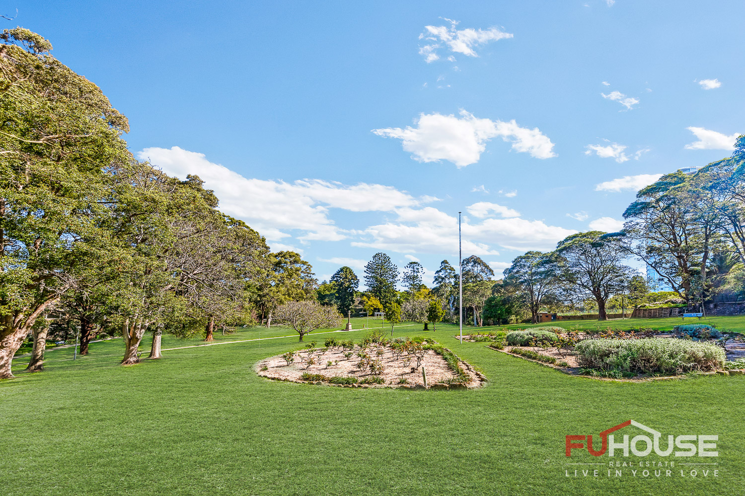 306 / 16 Epping Park Drive - Lightbox View 20