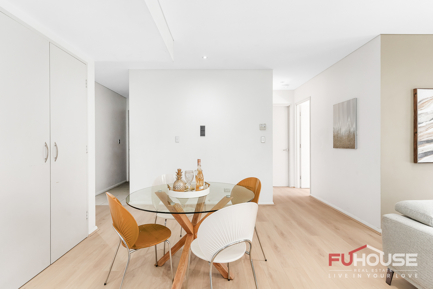 306 / 16 Epping Park Drive - Lightbox View 3