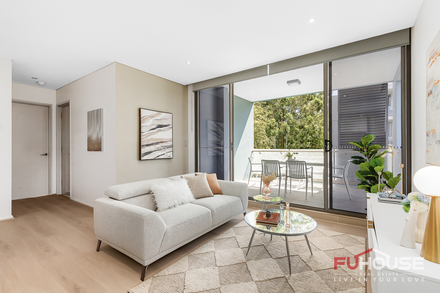 306 / 16 Epping Park Drive - Lightbox View 4