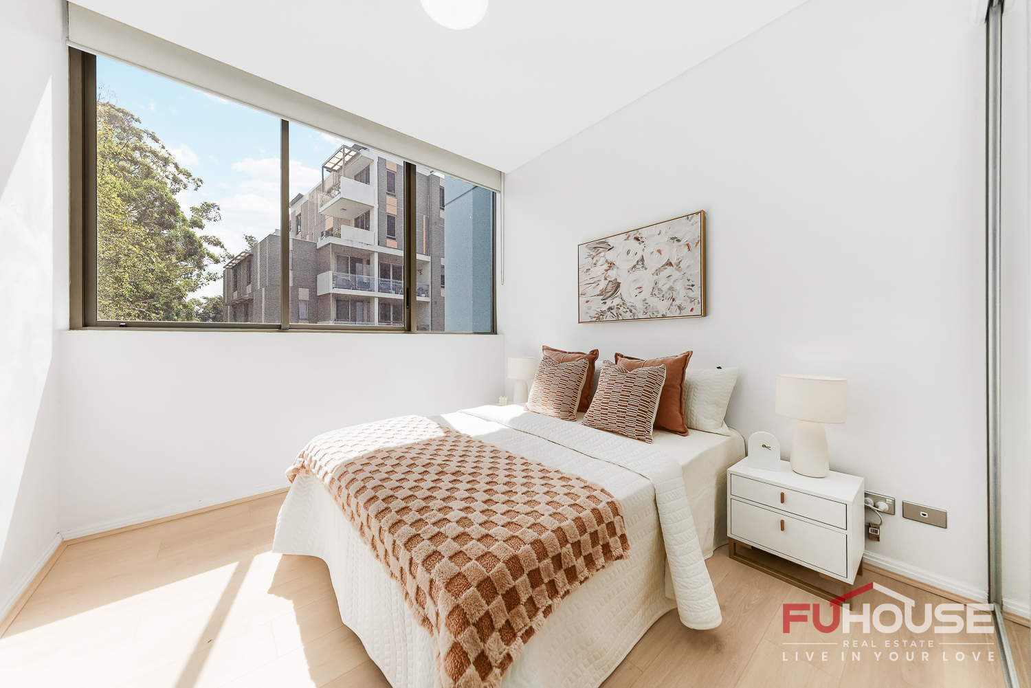 306 / 16 Epping Park Drive - Lightbox View 11