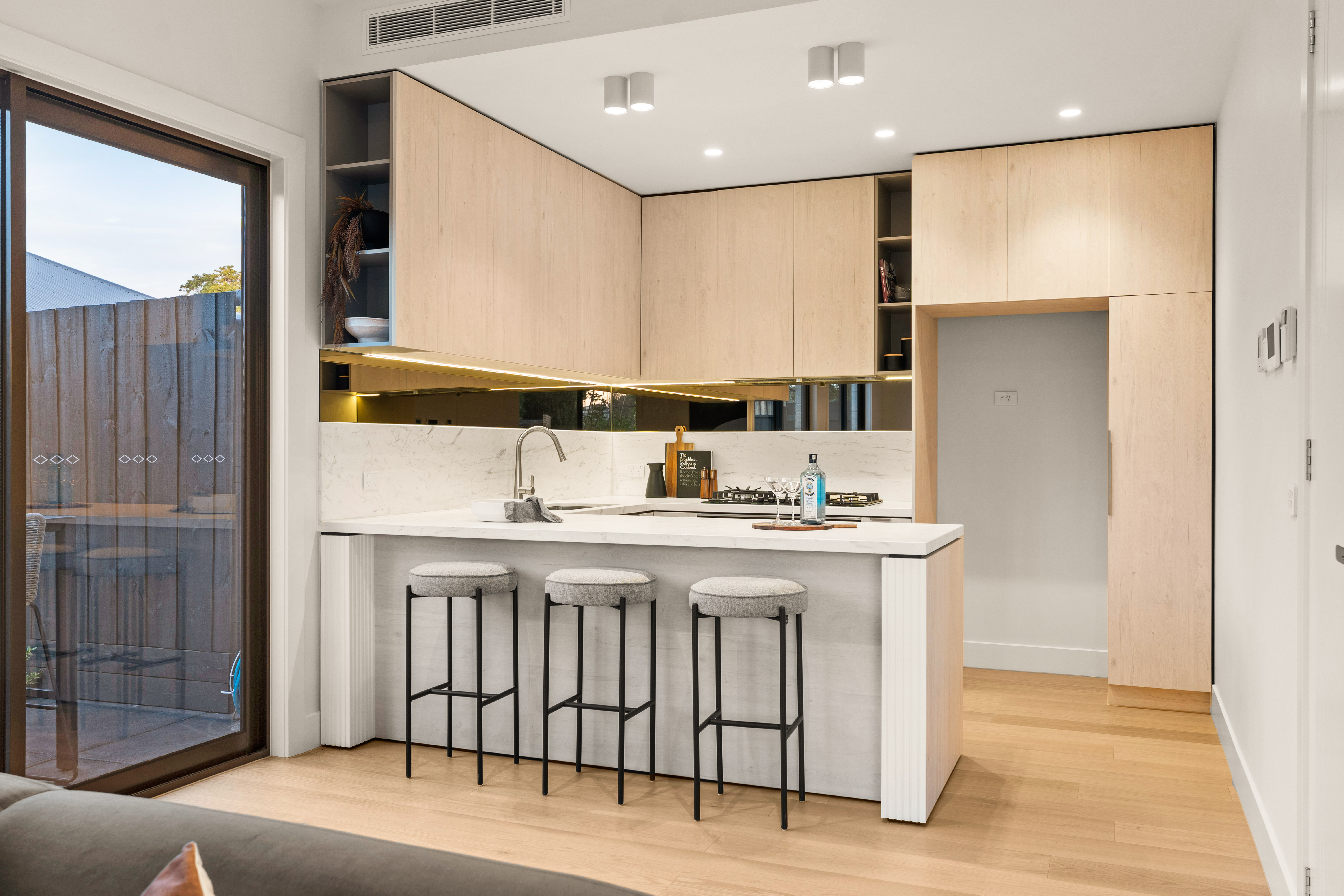 4B Sunlit Court, HAMPTON EAST