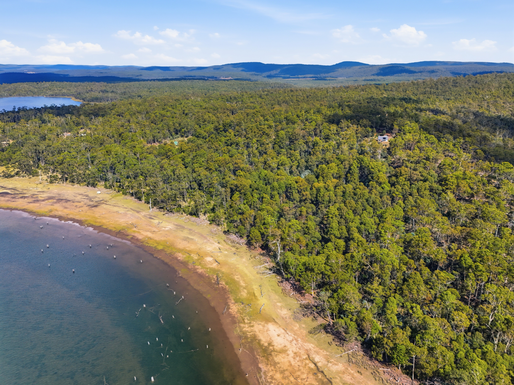 18 Little Spit Road, Lake Leake