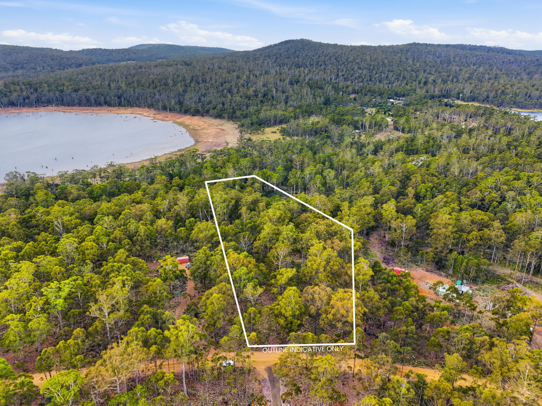 18 Little Spit Road, Lake Leake