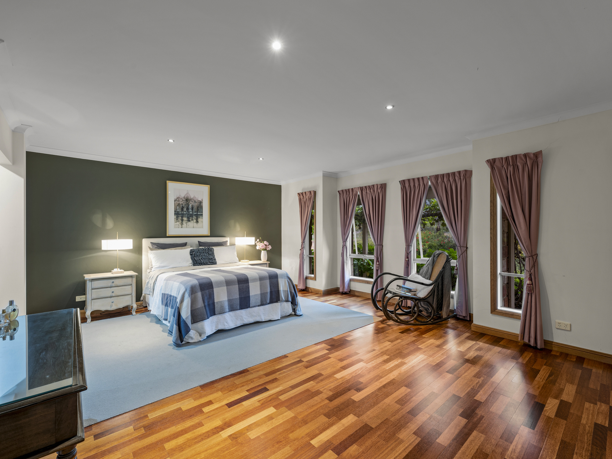 219 Ogilvies Road, Mansfield