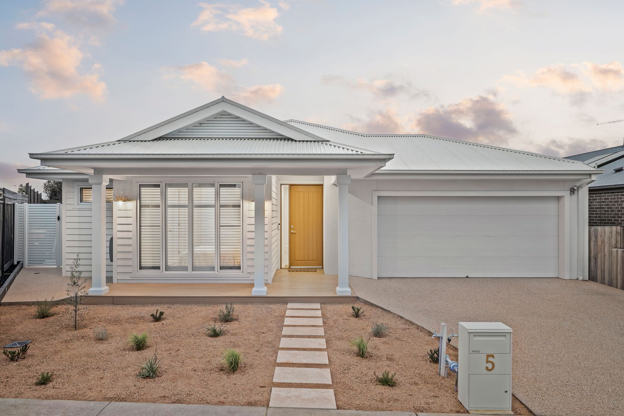 Listing image for 5 Companion Street, MOUNT DUNEED  VIC  3217