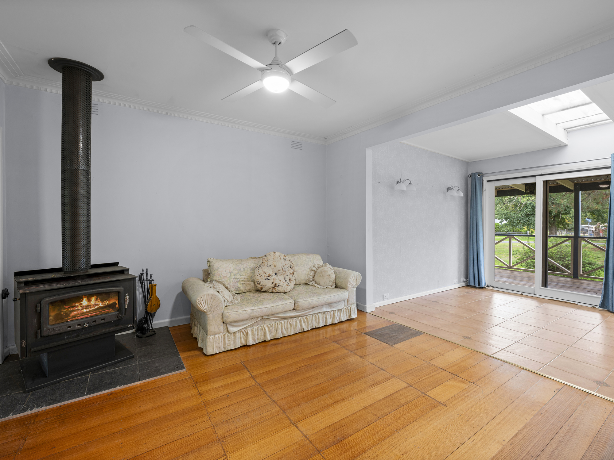 15 Main Street, Maindample