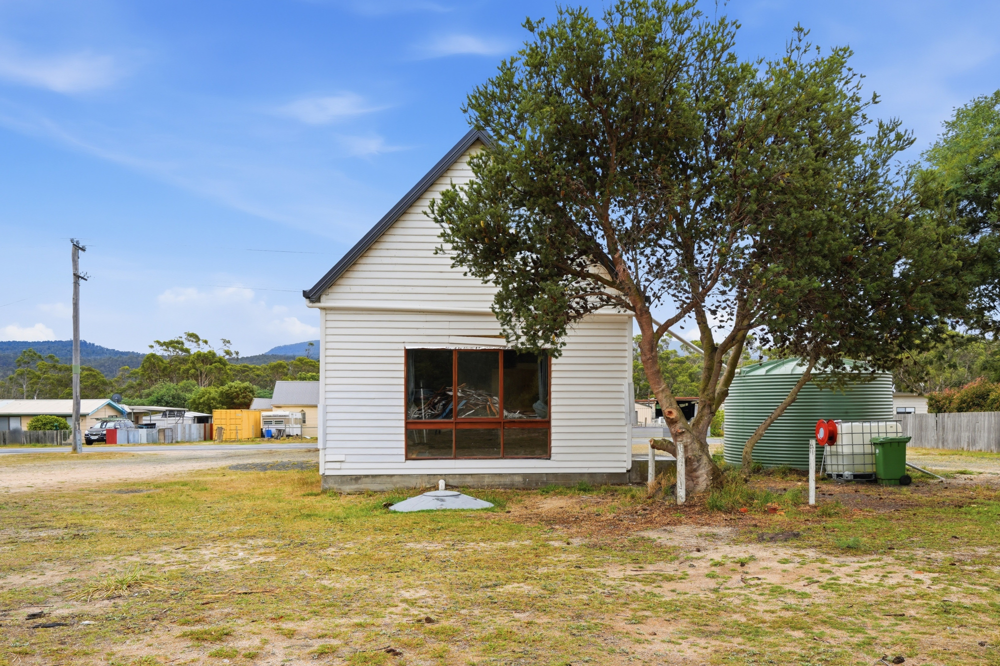 8-10 Royal George Road, Royal George